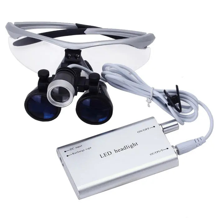 Dental Loupe 3.5X Magnification Surgical Binocular Magnifier with 3W LED Headlight, featuring adjustable eyepieces, attached LED light source, and control unit for precision dental work and surgical procedures