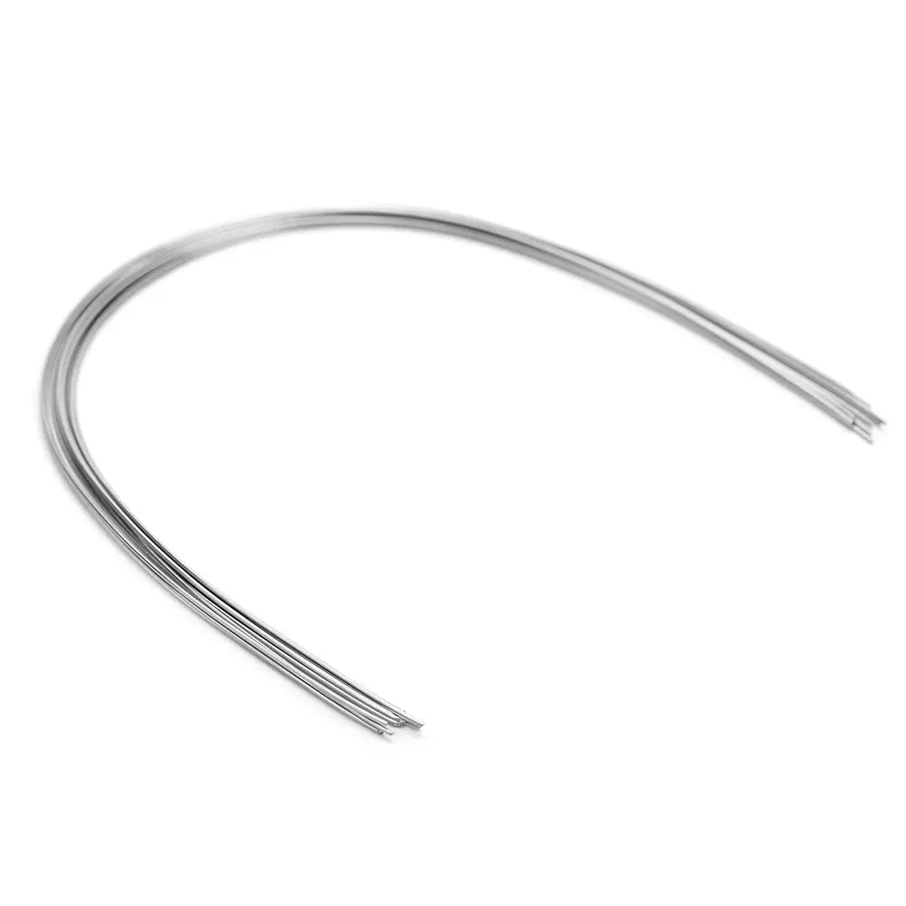 Arch Wire Stainless Steel Natural Form Round 0.014 Upper 10pcs/Pack: Curved, shiny stainless steel wire for orthodontic treatment. Thin, flexible design for upper teeth alignment. Pack of 10 pieces with natural arch form for efficient dental procedures.