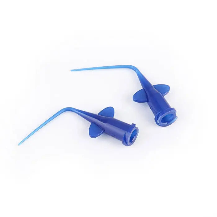 Dental Disposable Syringe Tip Endo Irrigation 2 Colors 50pcs/Pack: Two blue plastic dental syringe tips with curved ends and small flanges, used for root canal therapy and medicine refill. Small diameter ensures patient comfort and increases dentist maneuverability during procedures.