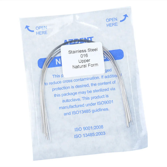 Archwire Stainless Steel Round Natural Full Size 10pcs/Pack in sealed package. Curved wire visible through transparent packaging. Product details and sterilization information printed on package. Blue text indicates opening instructions.